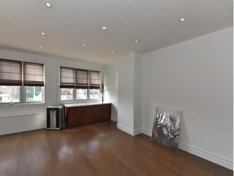 918 Oxford Street East - Photo 3