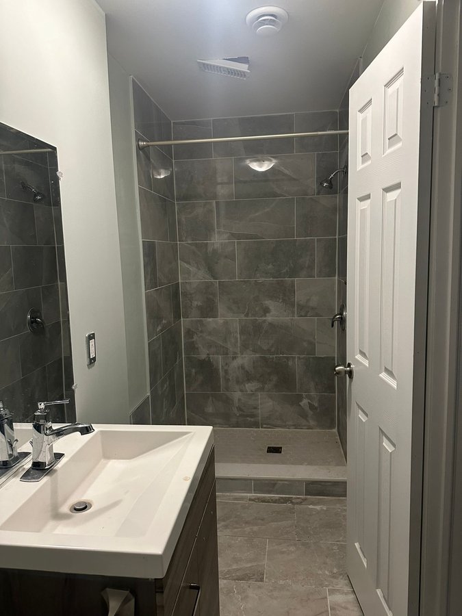 362 Richmond Street - Photo 9