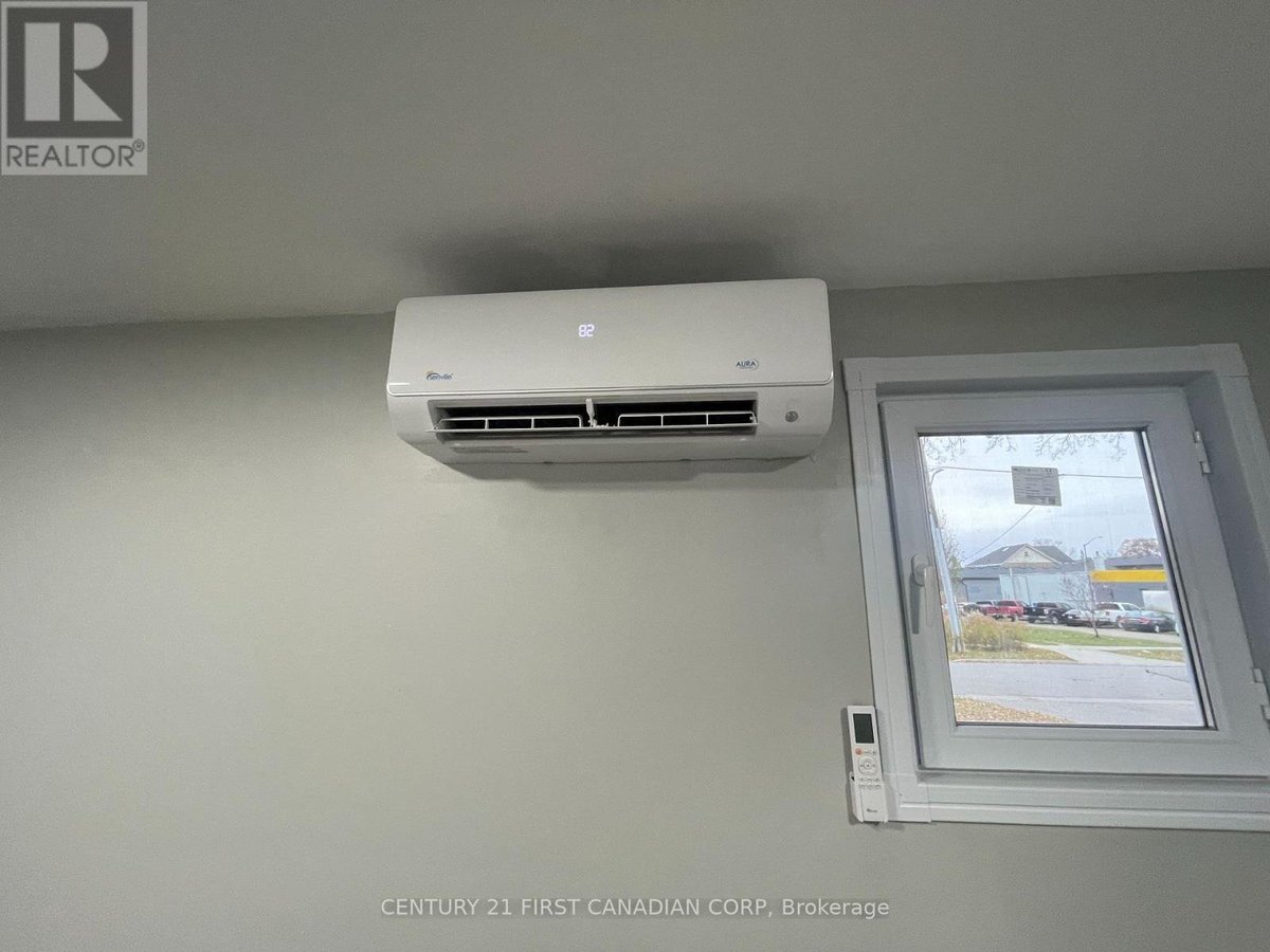 1 - 292 SIMCOE STREET - Photo 7