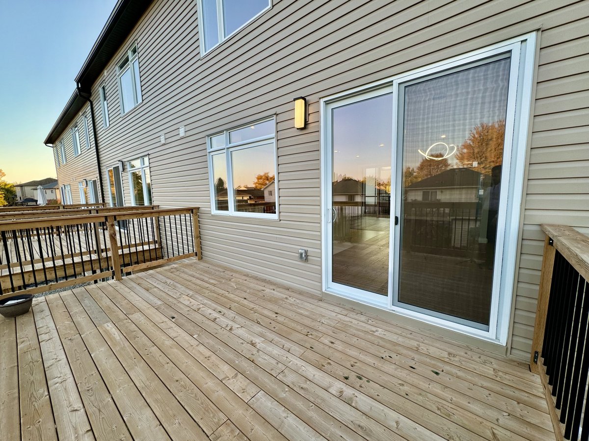 349 Southdale Road East - Photo 30