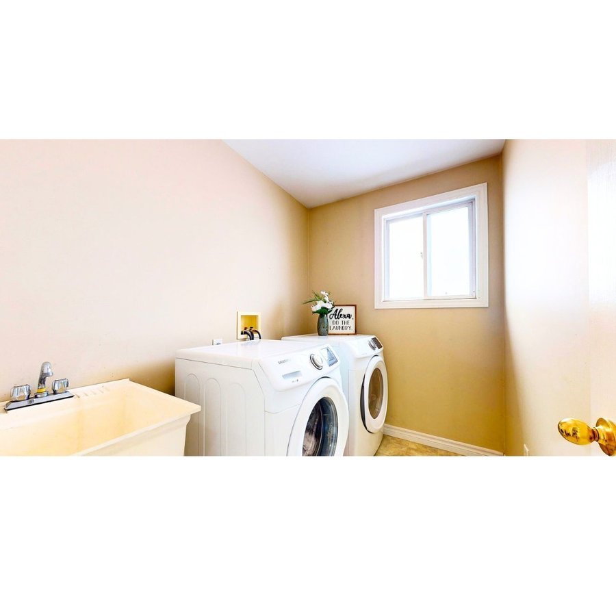 1570 Beaverbrook Avenue - Photo 17
