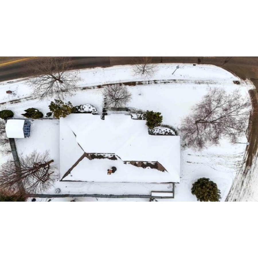 75 Sunnyside Drive - Photo 2