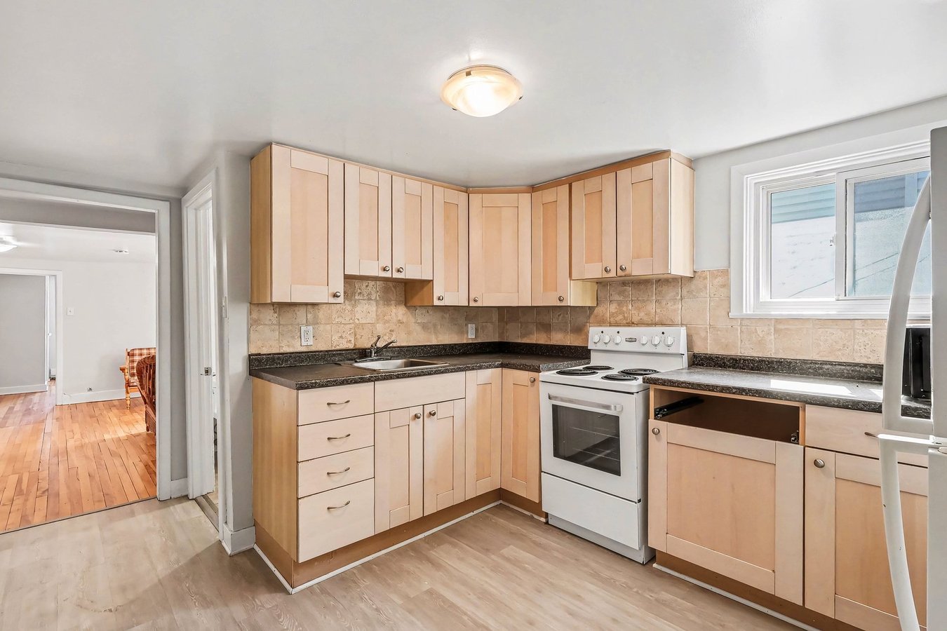 64 Cobourg Street - Photo 6
