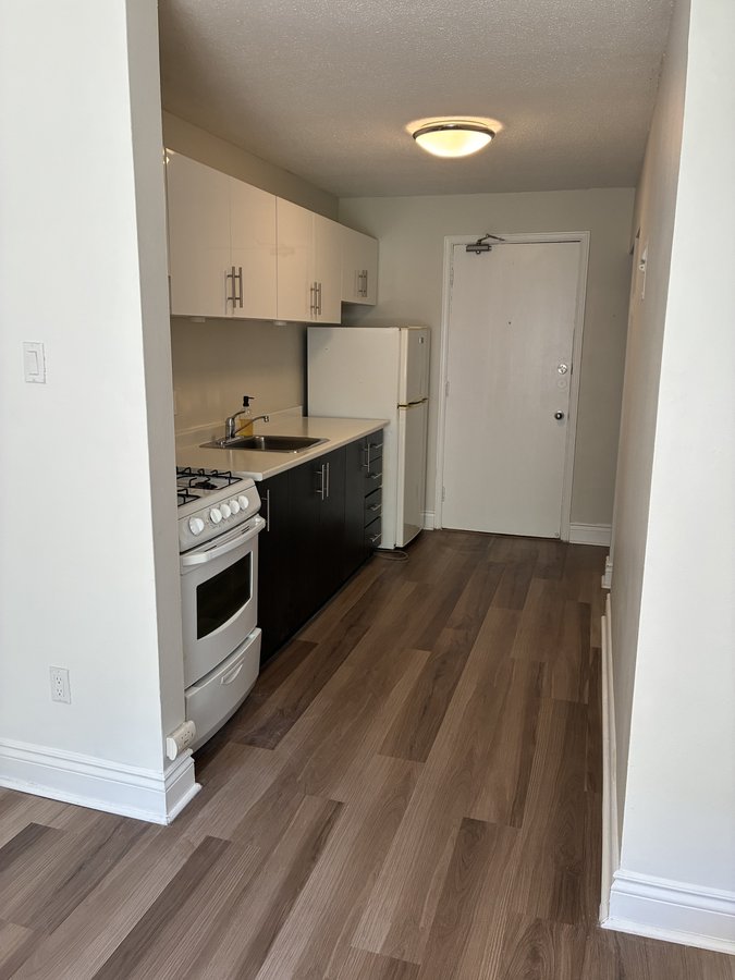 180 Beausoleil Drive - Photo 3