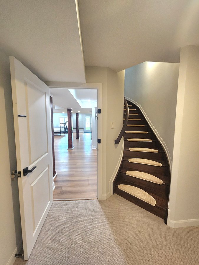 733 Coast Circle - Photo 23