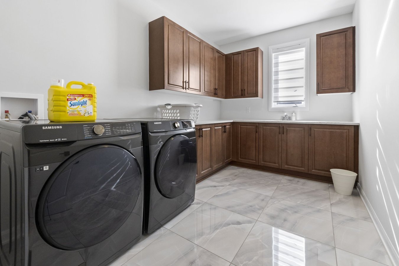 733 Coast Circle - Photo 21