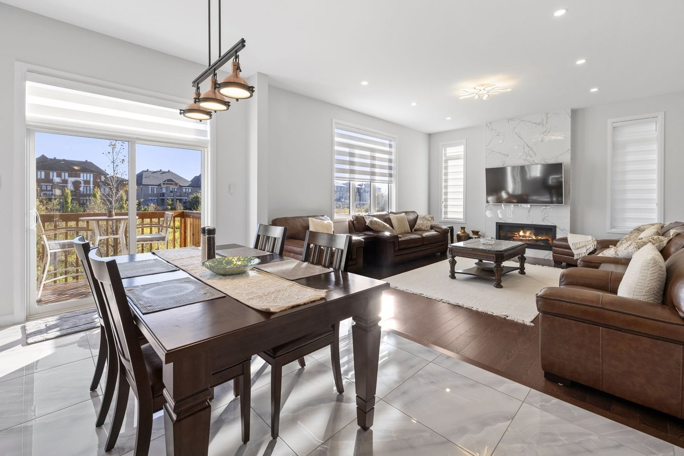 733 Coast Circle - Photo 6