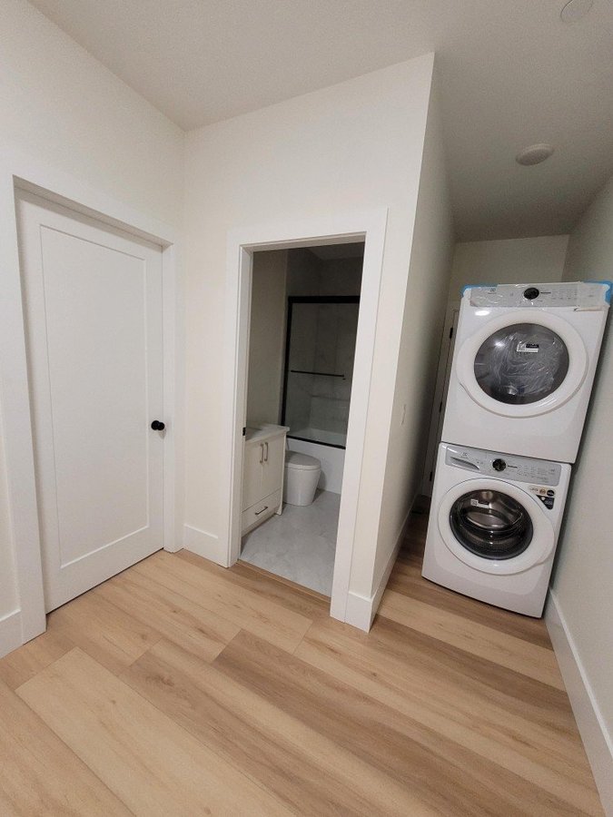 20574 Lorne Avenue - Photo 8