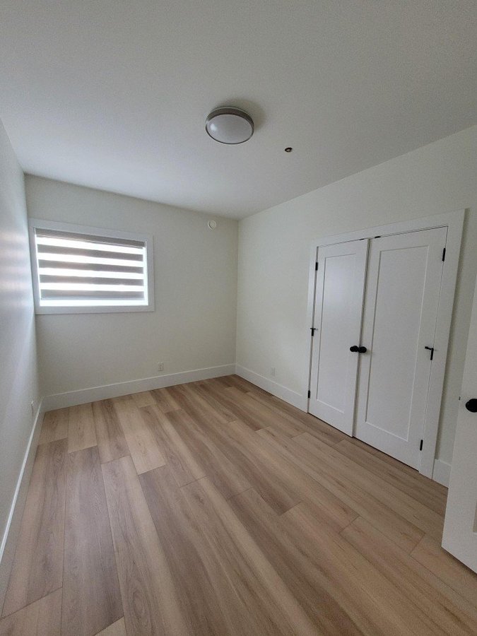 20574 Lorne Avenue - Photo 10