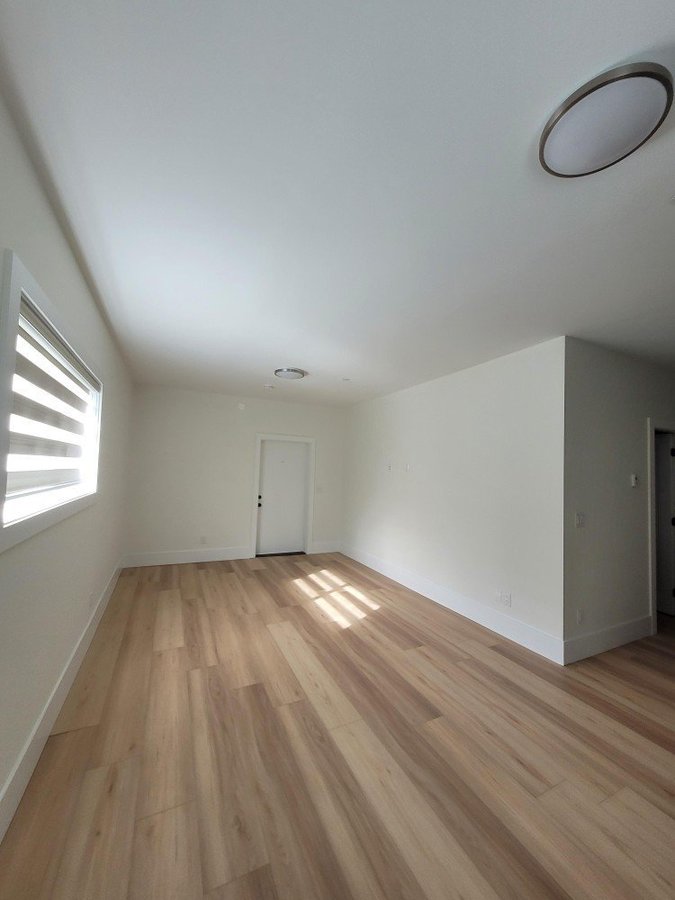 20574 Lorne Avenue - Photo 5