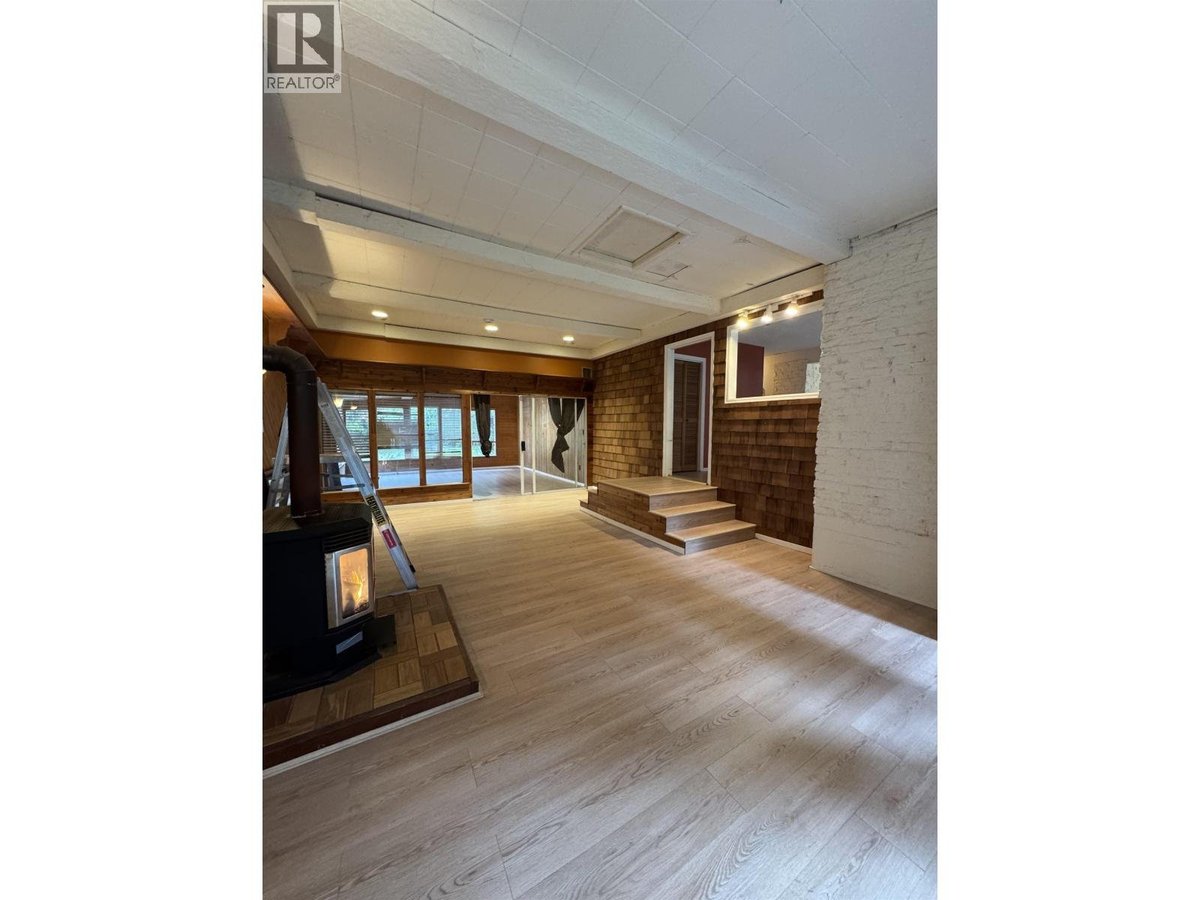 23979 FERN CRESCENT - Photo 6
