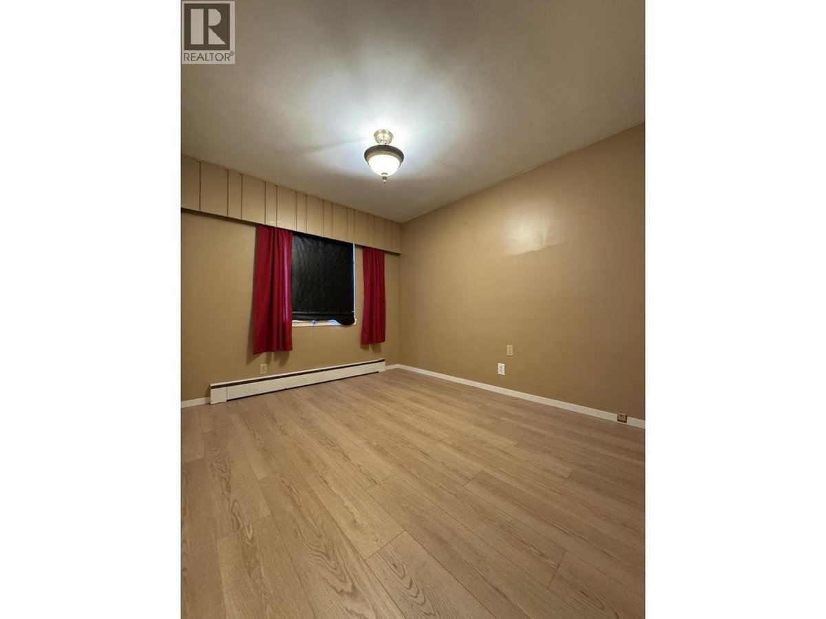 23979 FERN CRESCENT - Photo 16