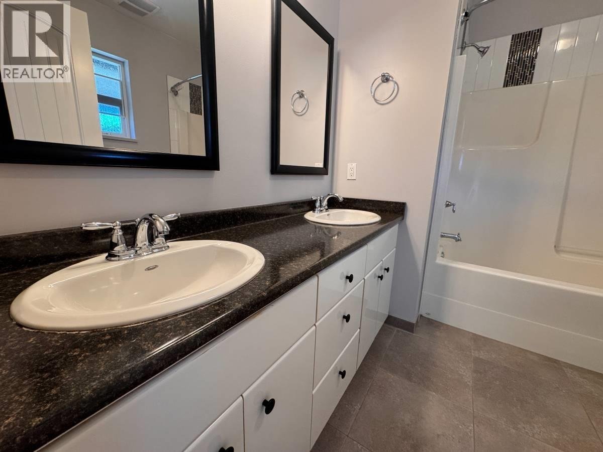 Upper 21292 123 AVE - Photo 12