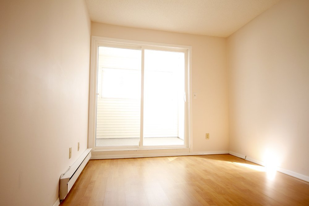 22367 Saint Anne Avenue - Photo 5