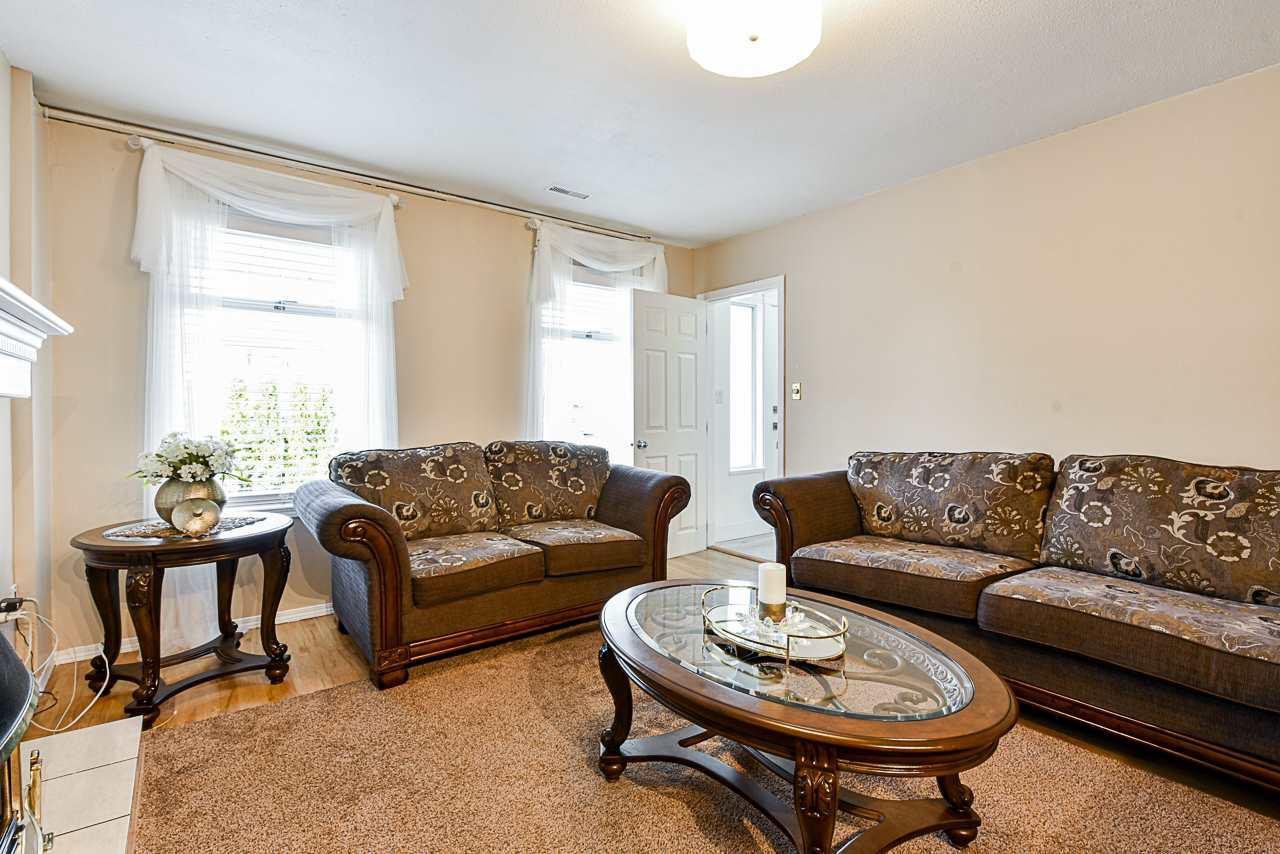 23202 124 Avenue - Photo 2