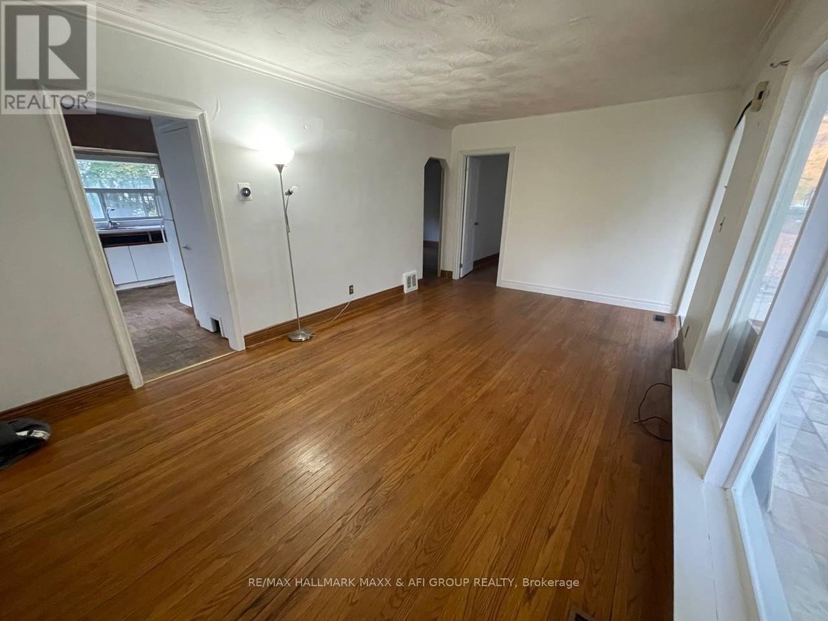 54 HIGHLAND PARK BOULEVARD E - Photo 3