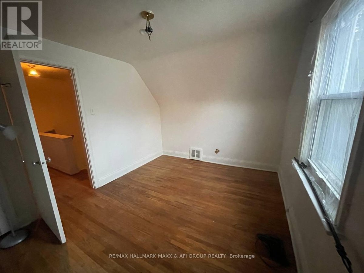 54 HIGHLAND PARK BOULEVARD E - Photo 13