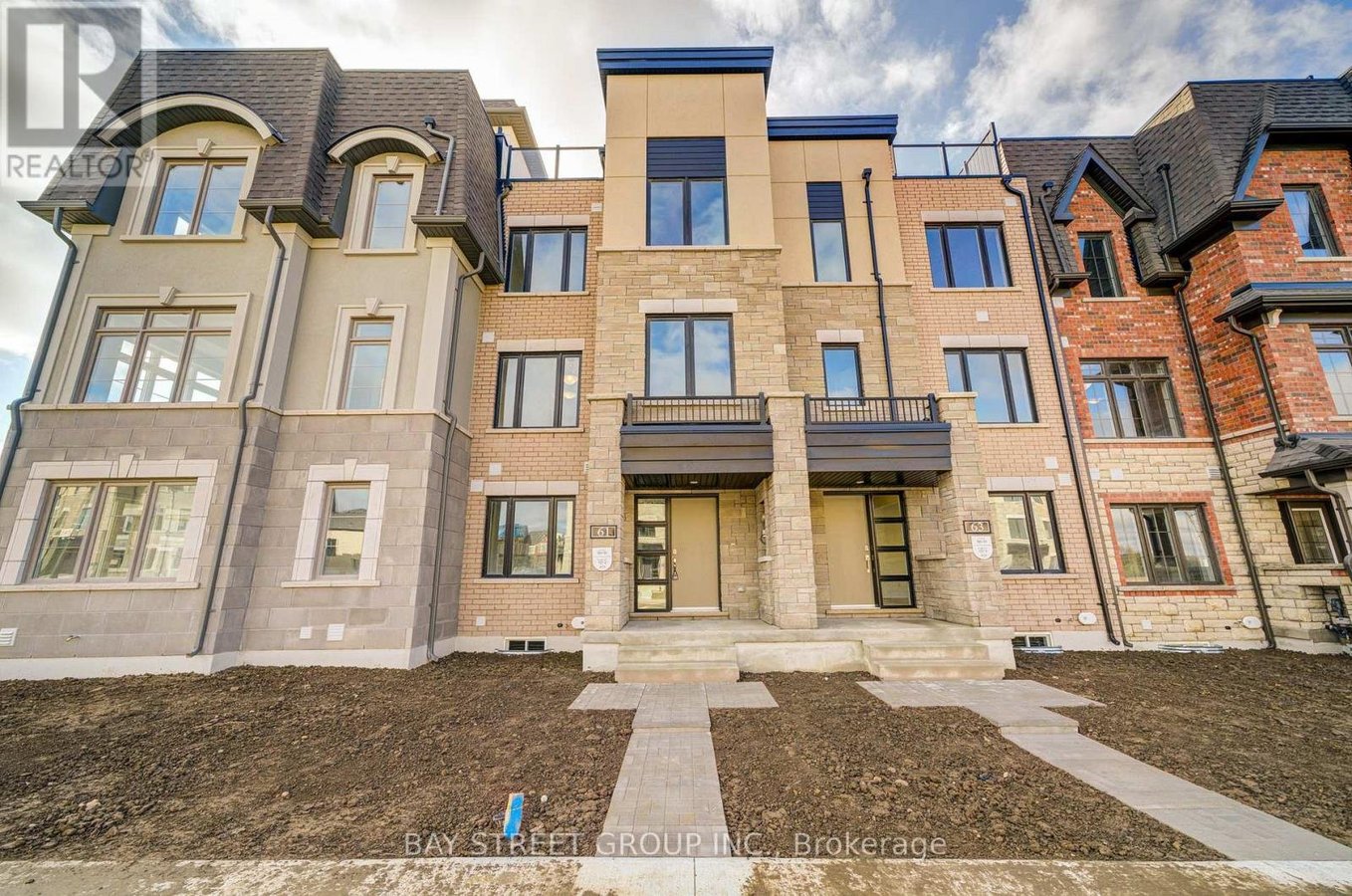 61 YORK DOWNS BOULEVARD - Photo 2