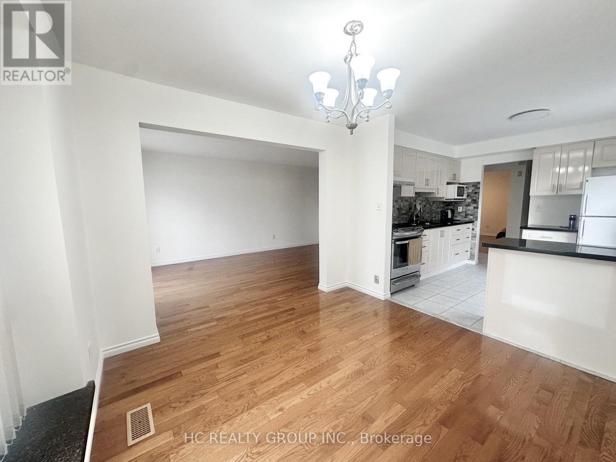 49 CAREY CRESCENT - Photo 6