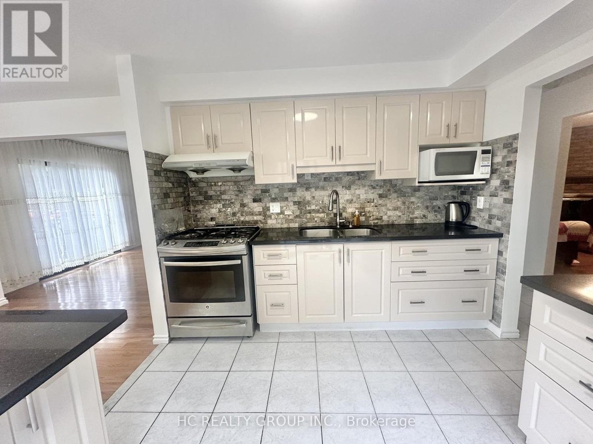 49 CAREY CRESCENT - Photo 8
