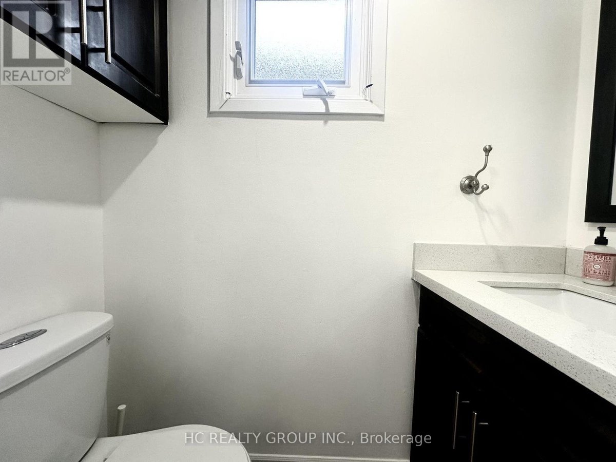 49 CAREY CRESCENT - Photo 12