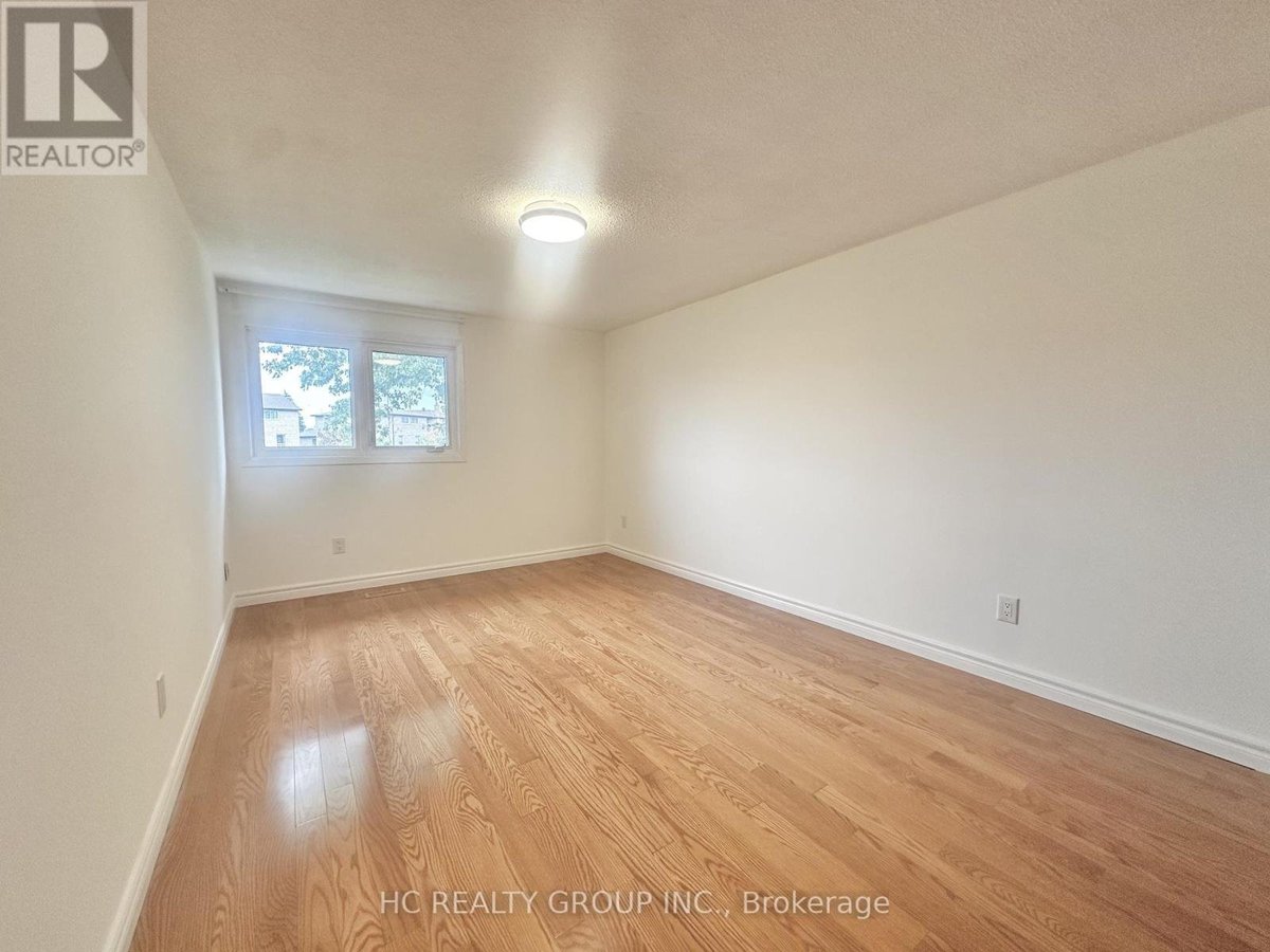 49 CAREY CRESCENT - Photo 15