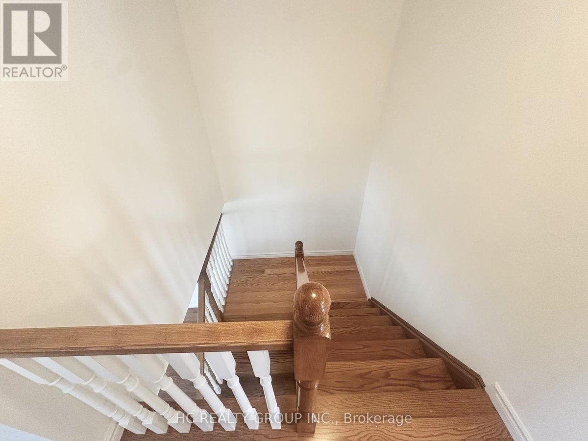 49 CAREY CRESCENT - Photo 29