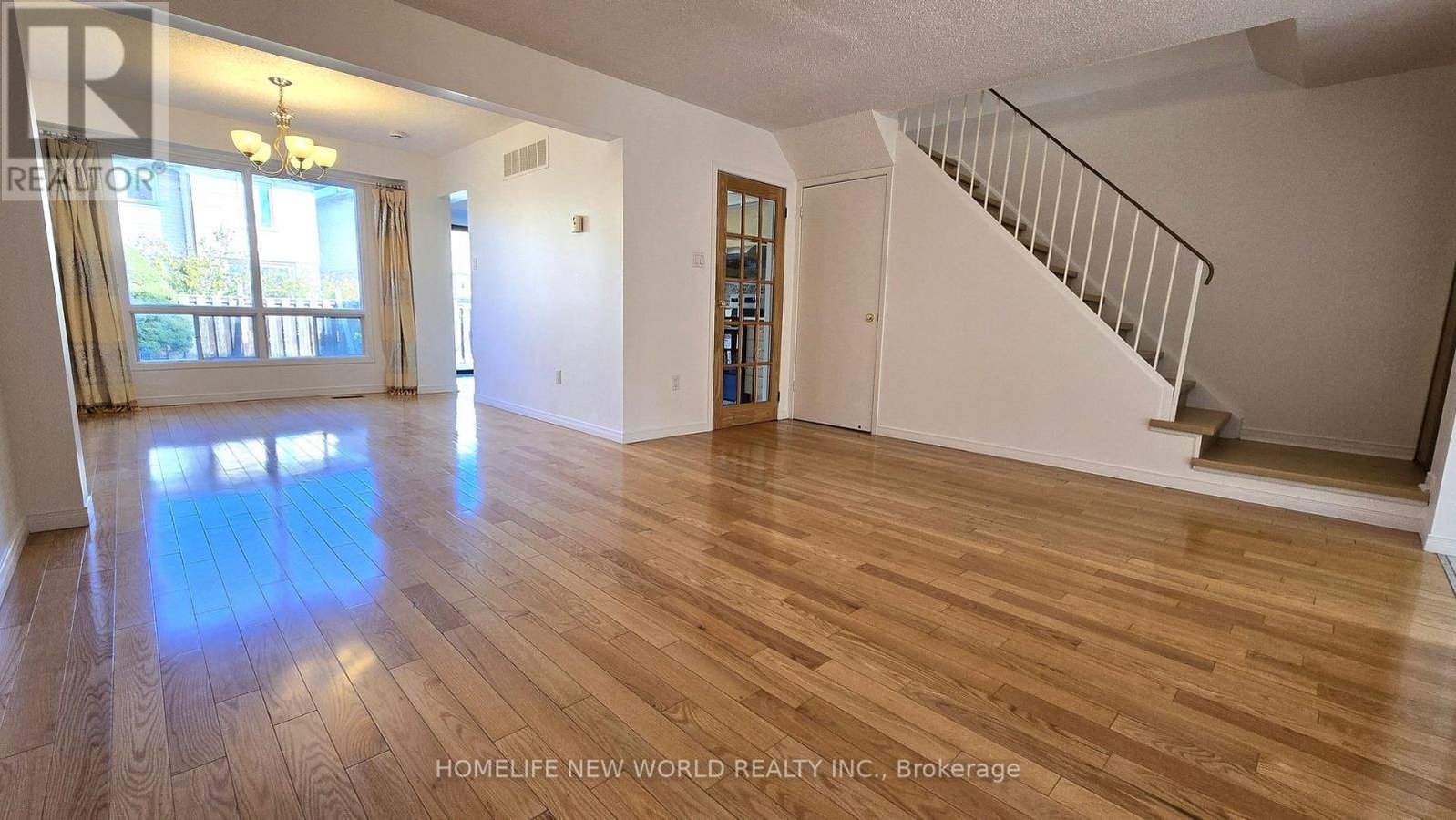 72 PEPPERELL CRESCENT - Photo 2
