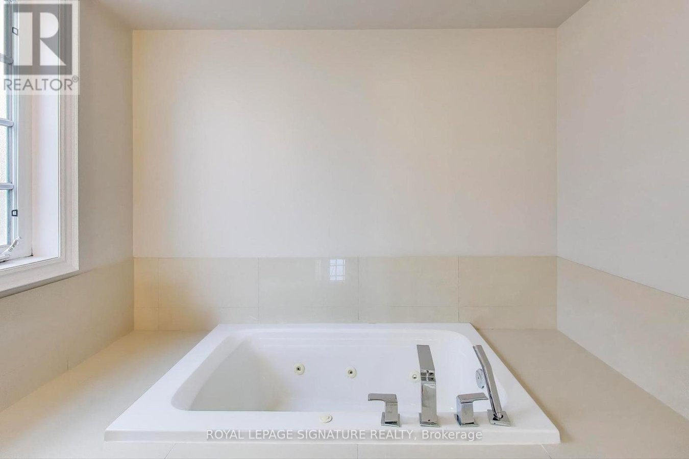 14 BONNYCASTLE ROAD - Photo 31