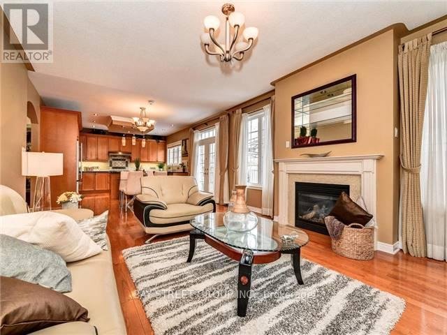 43 LARKMEAD CRESCENT - Photo 8