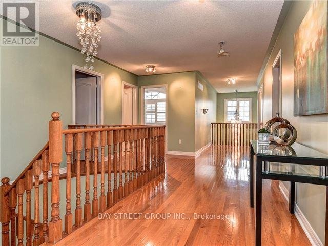 43 LARKMEAD CRESCENT - Photo 9