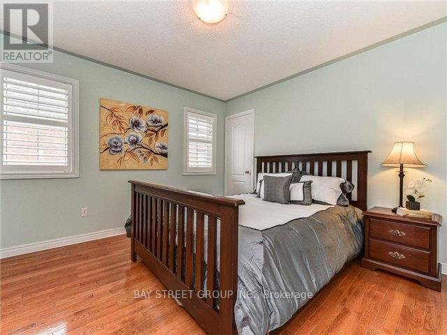 43 LARKMEAD CRESCENT - Photo 12