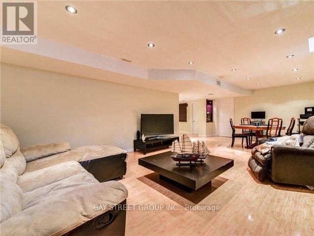43 LARKMEAD CRESCENT - Photo 17