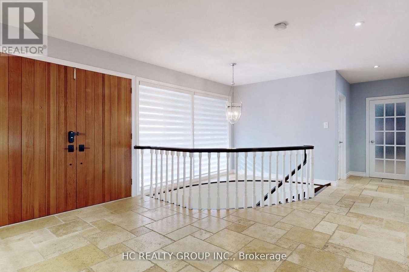 83 FAIRWAY HEIGHTS DRIVE - Photo 3