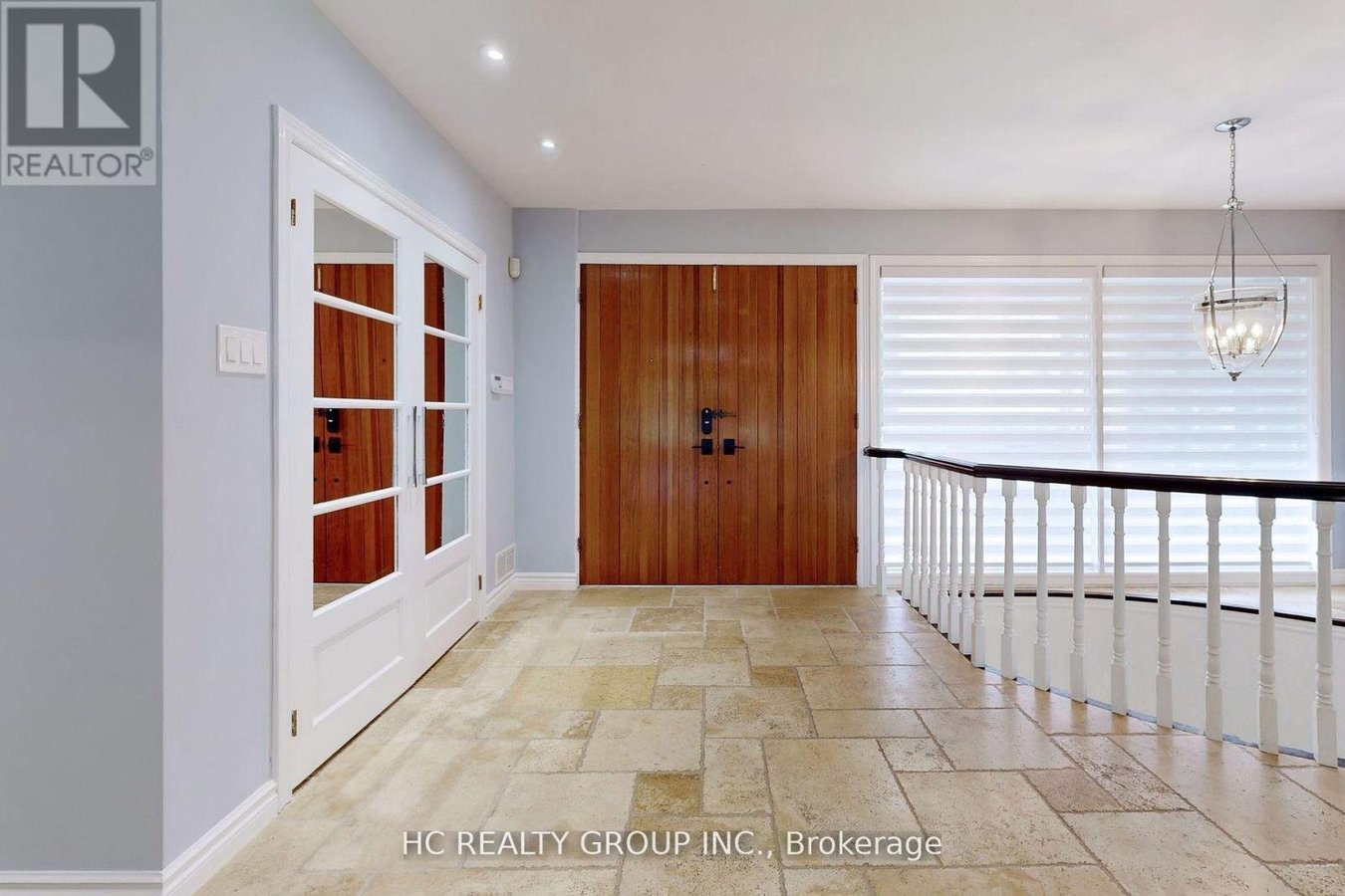 83 FAIRWAY HEIGHTS DRIVE - Photo 4