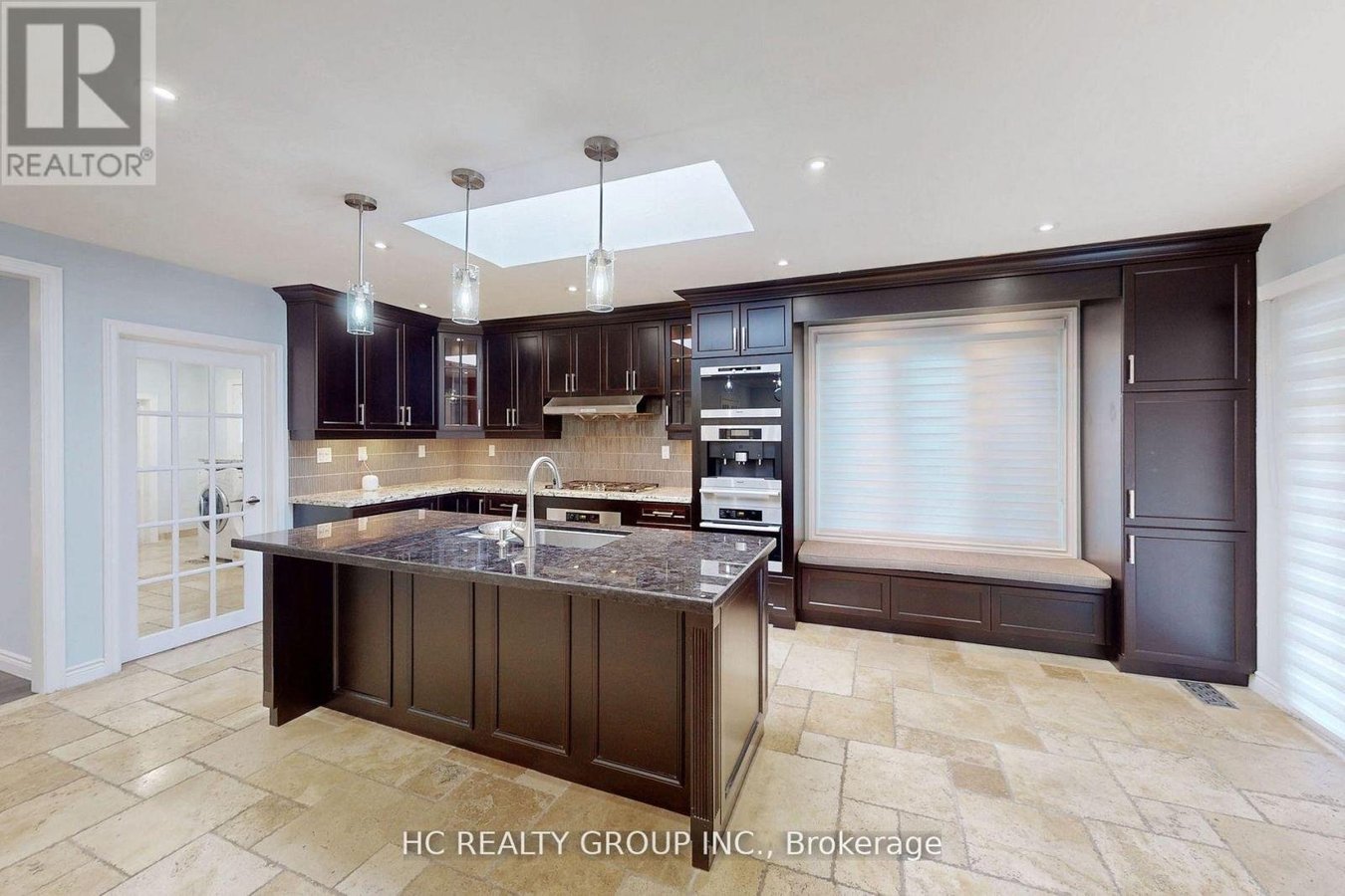 83 FAIRWAY HEIGHTS DRIVE - Photo 9