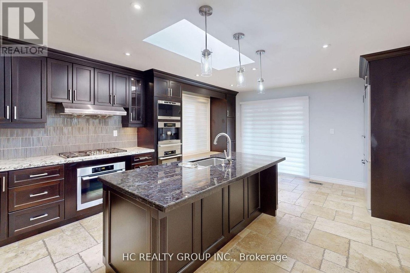 83 FAIRWAY HEIGHTS DRIVE - Photo 12
