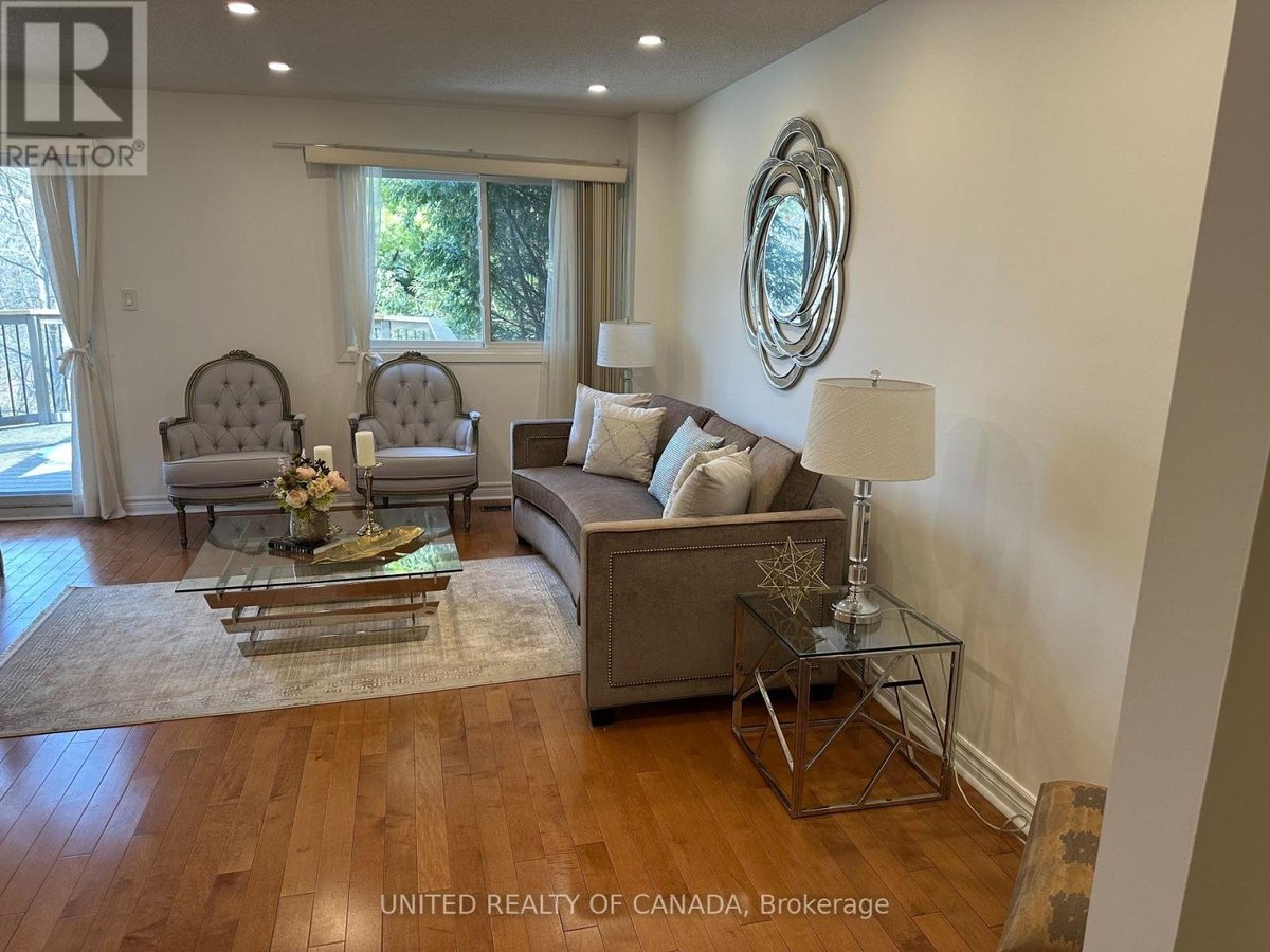 102 BAYWOOD COURT - Photo 5