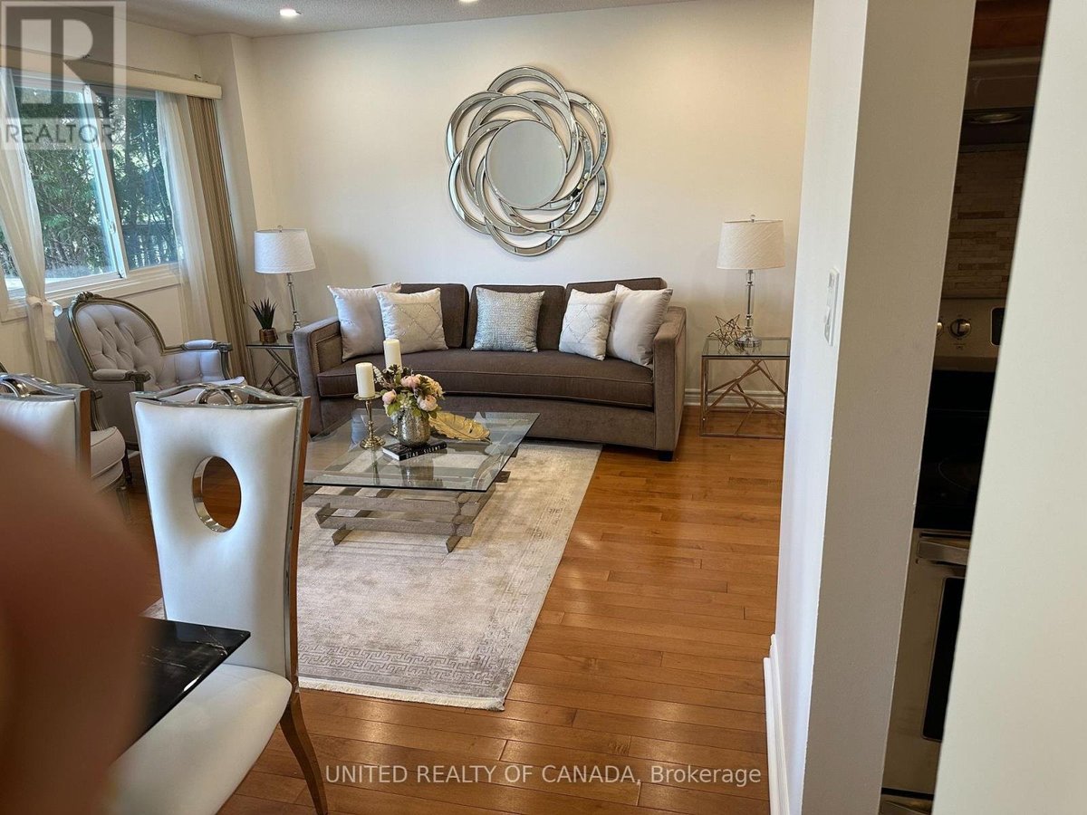 102 BAYWOOD COURT - Photo 10