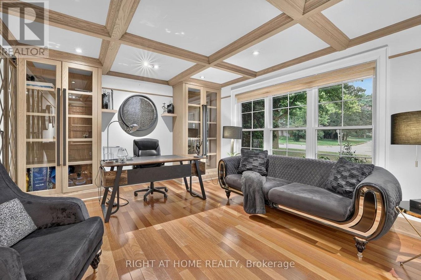 35 BRIGHTBAY CRESCENT - Photo 8