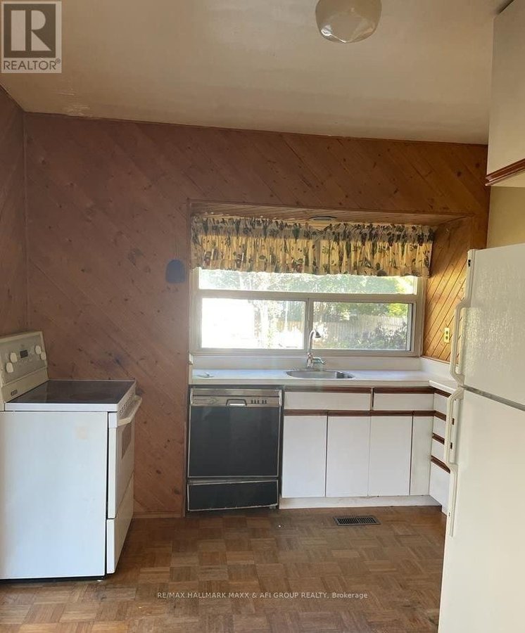 54 HIGHLAND PARK BOULEVARD E - Photo 4