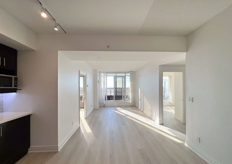 99 South Town Centre Boulevard - Photo 11