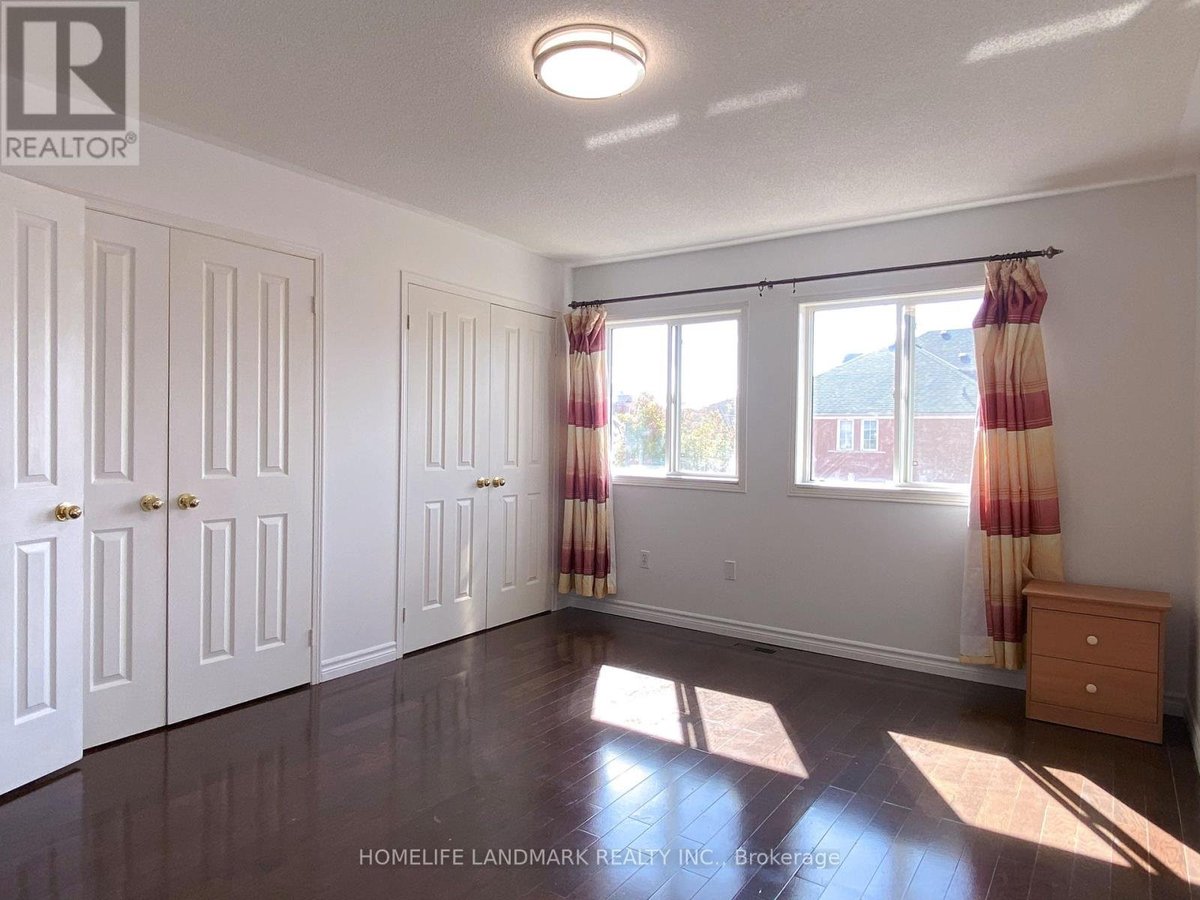 45 BUR OAK AVENUE - Photo 18