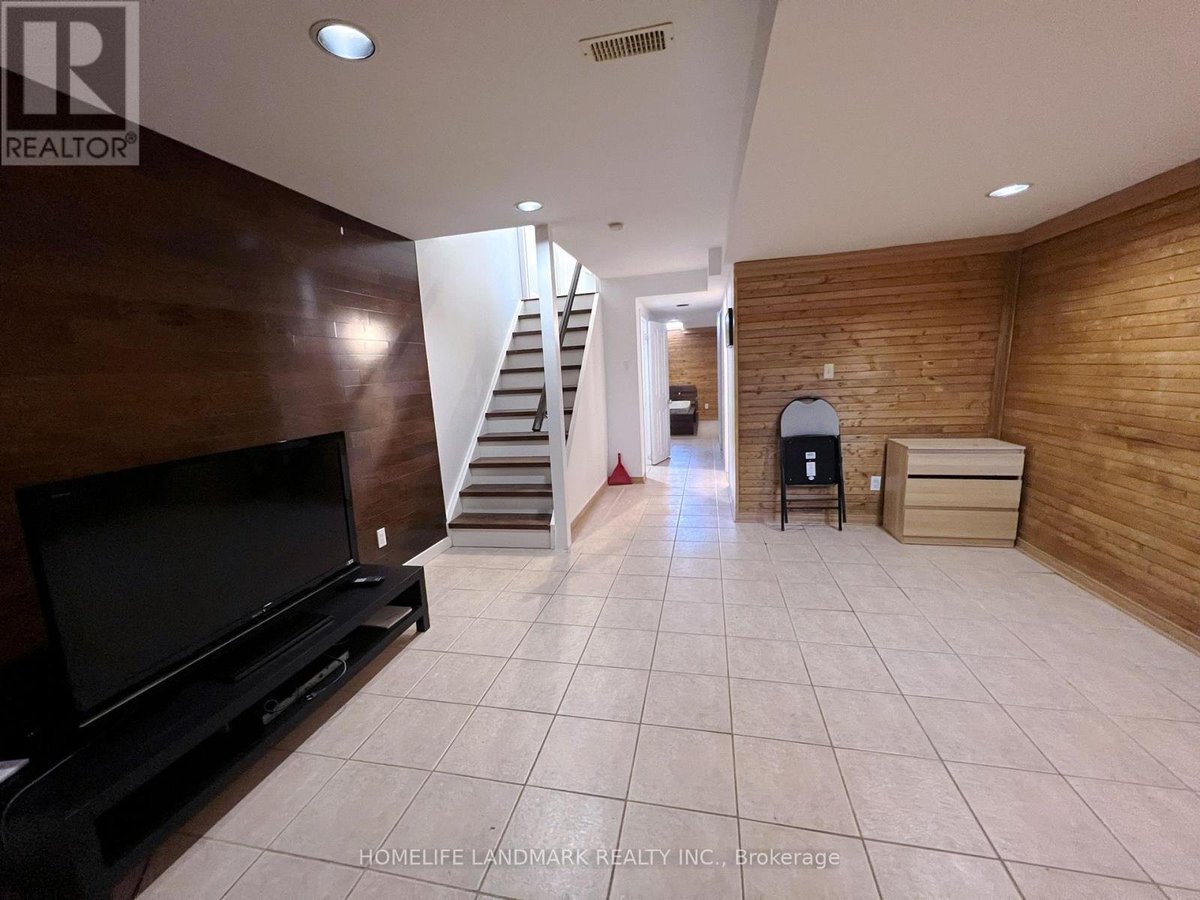 45 BUR OAK AVENUE - Photo 24