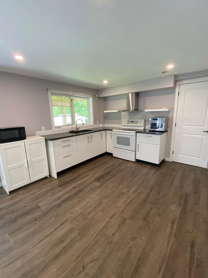 577 Lakeview Avenue - Photo 4