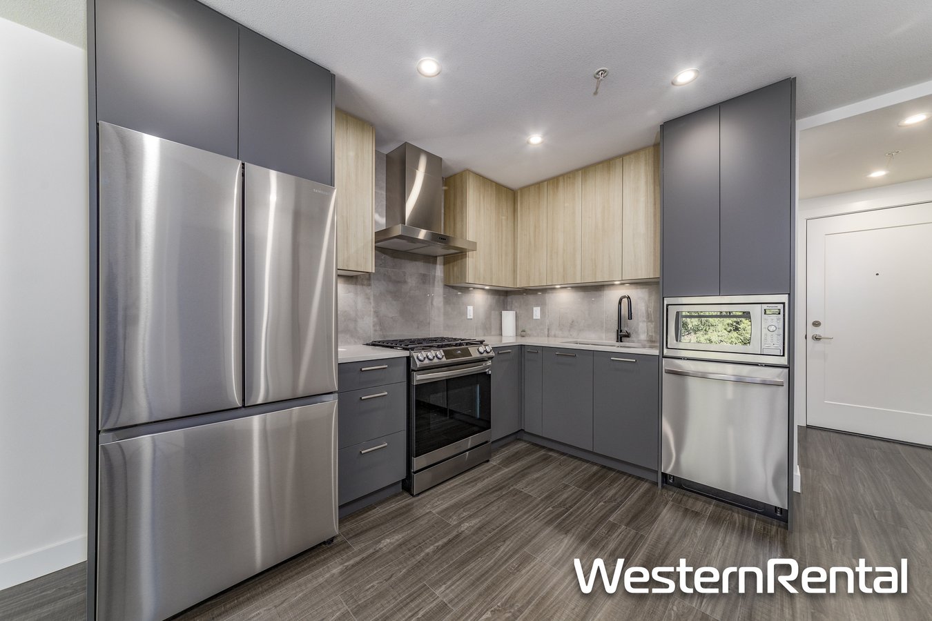 31900 Raven Avenue - Photo 1