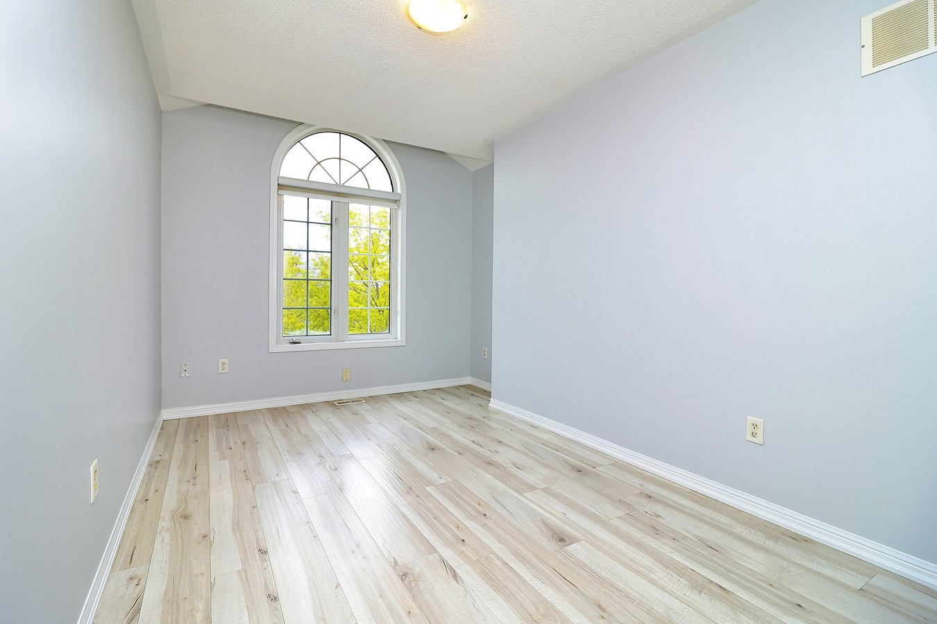 1353 Spring Garden Court - Photo 18