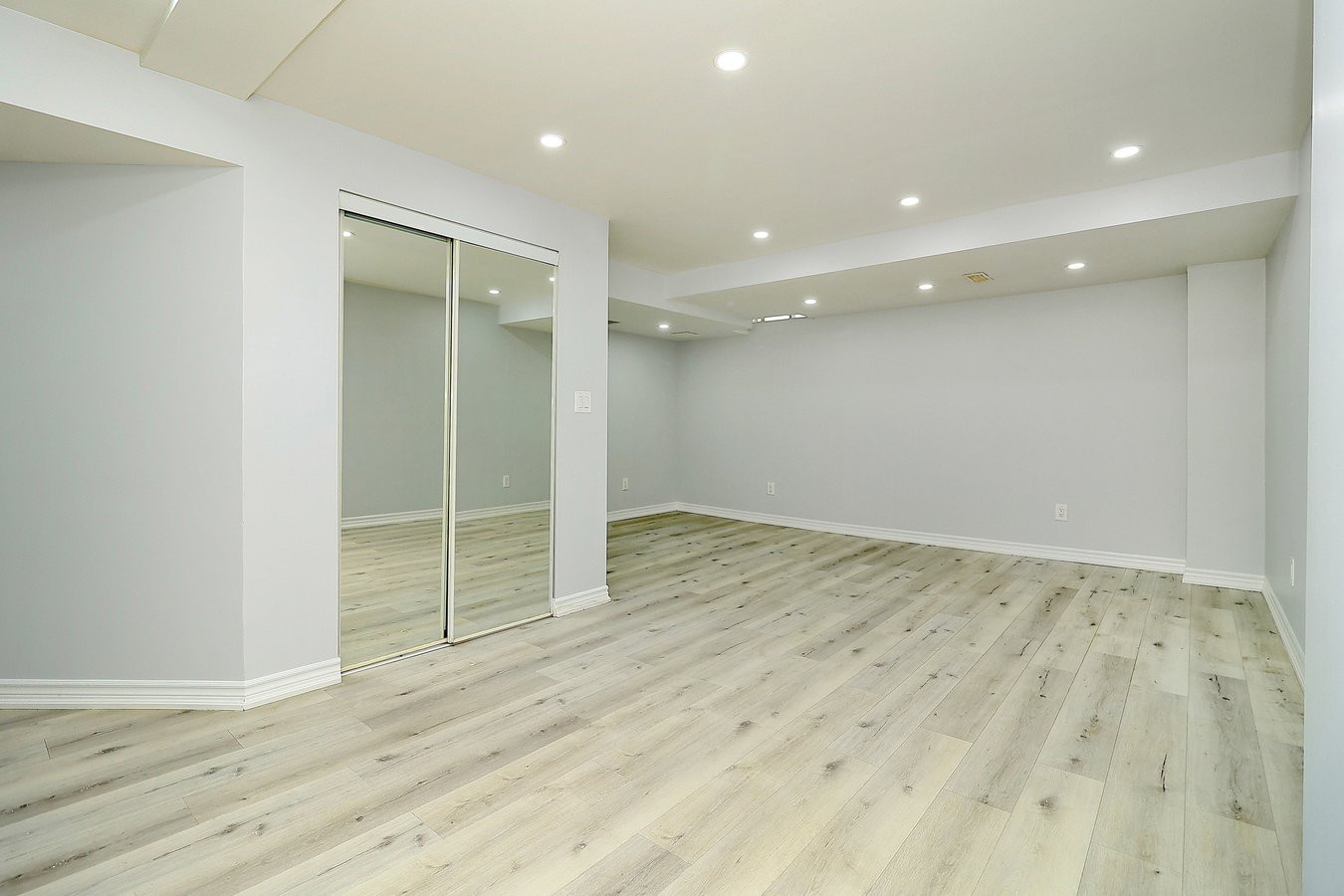 1353 Spring Garden Court - Photo 20