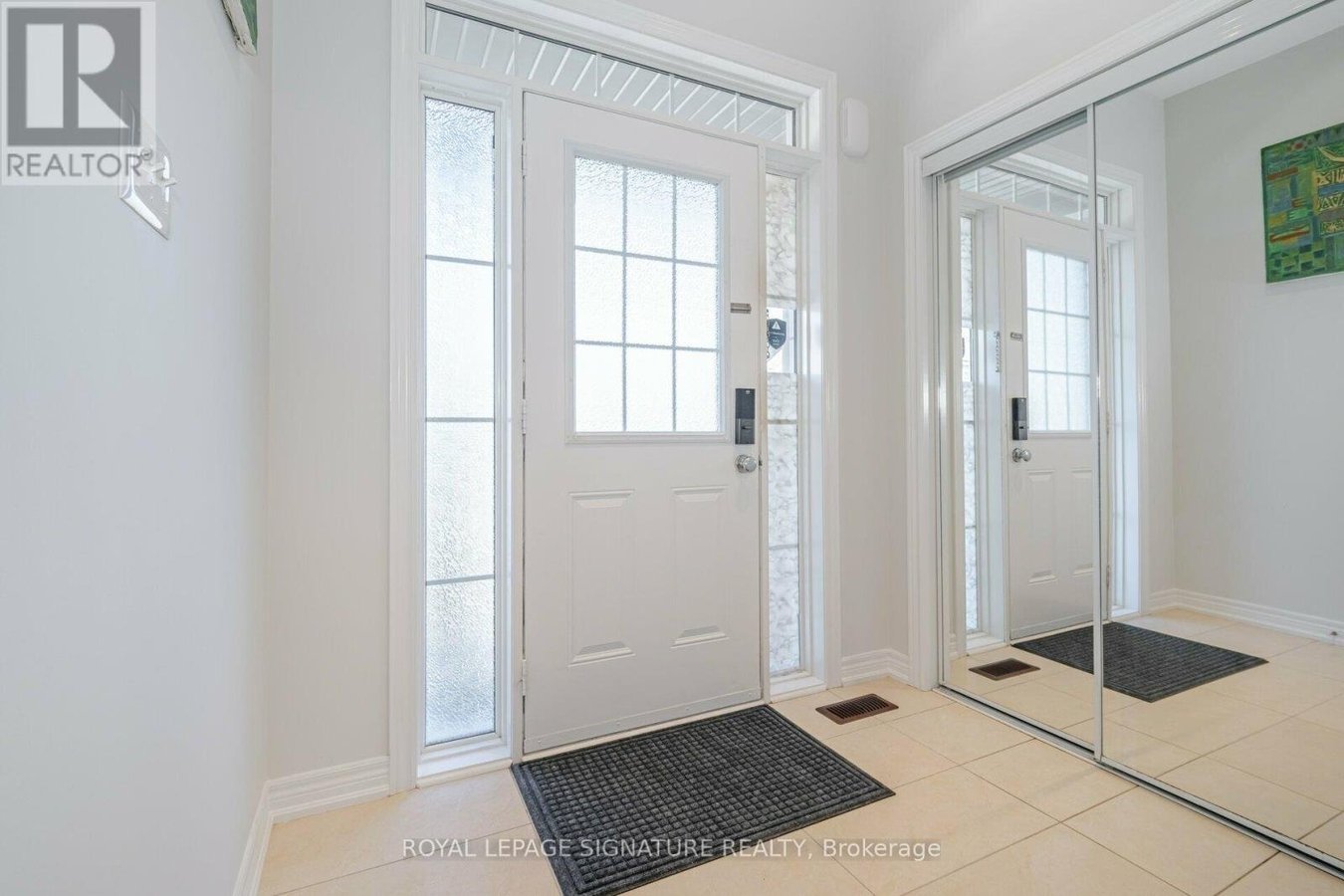 5520 MEADOWCREST AVENUE - Photo 4