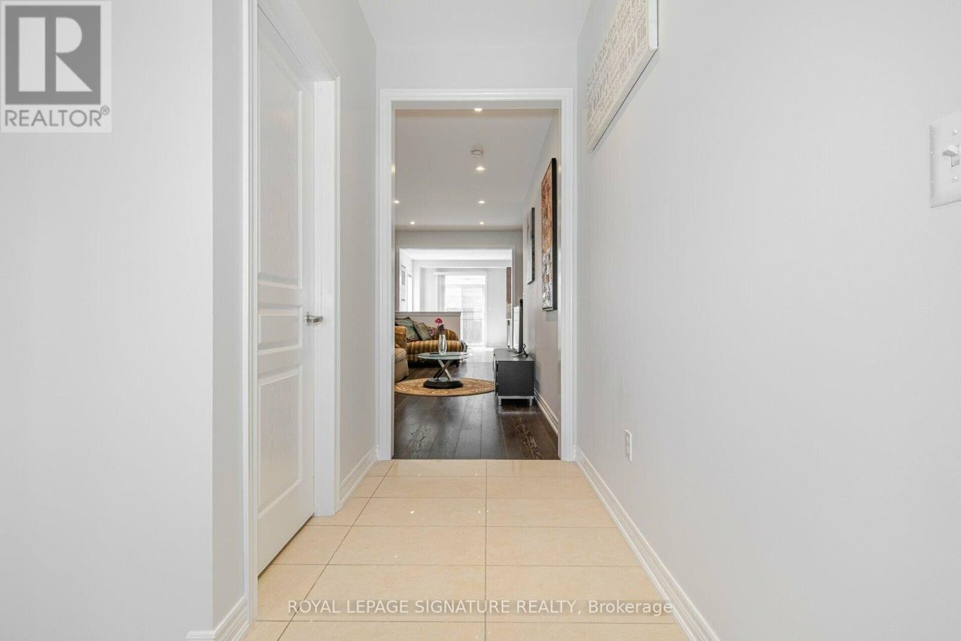 5520 MEADOWCREST AVENUE - Photo 5